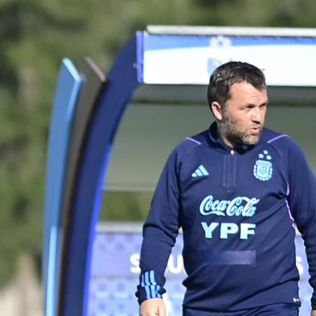 Giro en las selecciones juveniles de AFA: la decisión de Bernardo Romeo que nadie esperaba