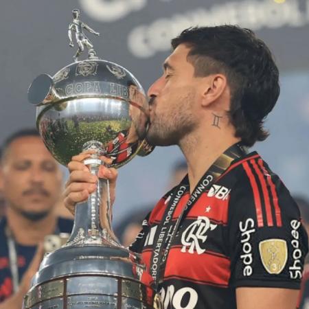 De Arrascaeta, nuevo Rey de América: superó a Messi y a Maravilla Martínez