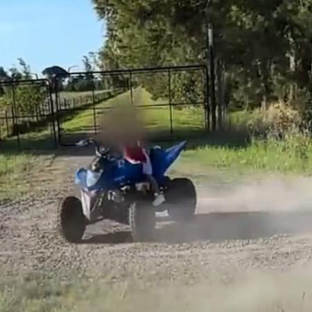 Provincia de Buenos Aires: la ANSV pide inhabilitar a un padre por dejar manejar un cuatriciclo a su hijo de 5 años