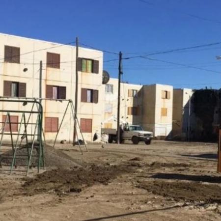 Milagro en Comodoro Rivadavia: cayó el cielorraso de un edificio y solo hubo daños materiales