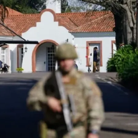 Suicidios, sueldos de $610 mil y deudas: el reclamo al Ministerio de Defensa en Diputados