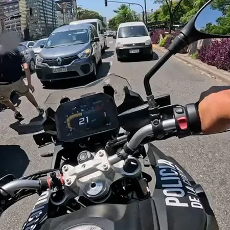 Video: robo, persecución y detención en pleno microcentro porteño