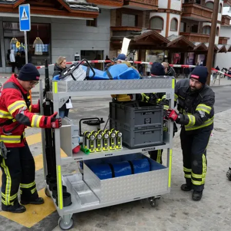 Espuma acústica del bar suizo debía ser revisada por ley, dicen autoridades