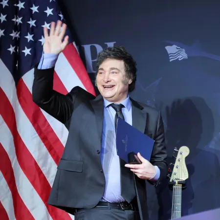 ¿Doble juego? El plan de Milei: aliado de Estados Unidos sin romper con China