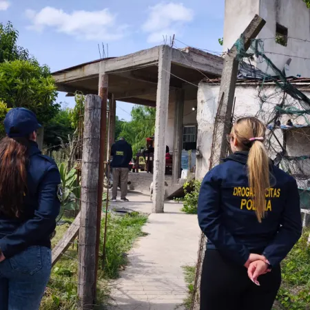 Hallaron asesinados a una joven y a su bebé de once meses en La Matanza