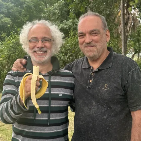 “Gorila-party”: la despedida a Fernando Iglesias antes de partir a Bélgica