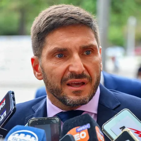 Pullaro agita la paritaria en Santa Fe: la frase que enfureció a los estatales