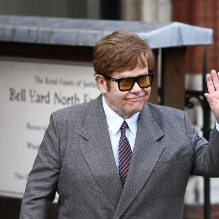 El Príncipe Harry y Elton John llevan al Daily Mail a un juicio clave por privacidad