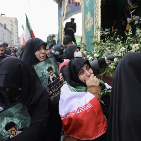 Trump frena un ataque a Irán tras advertencias clave del Golfo Pérsico