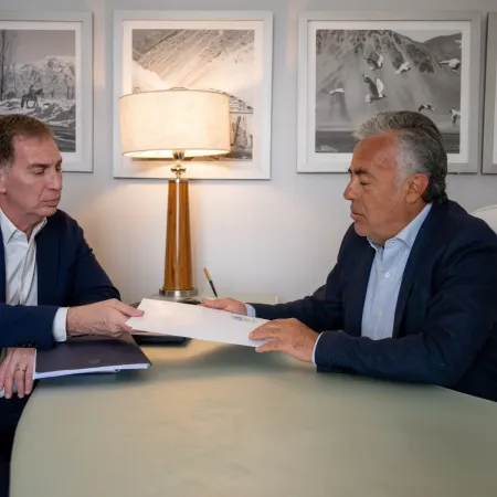 Cornejo le marcó la cancha a Santilli: qué obras pidió para Mendoza