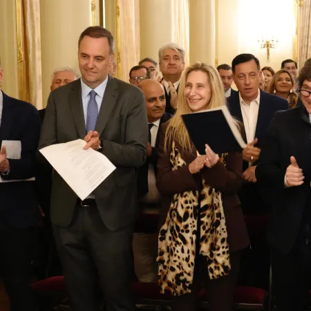 Milei reactivó su mesa política: el plan para blindar la reforma laboral