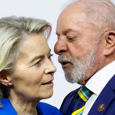 Europa firma con el Mercosur: debilidad estratégica, oportunismo y un socio incómodo llamado Argentina