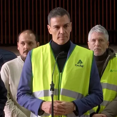 Una falla en la vía apunta al origen del descarrilamiento en Adamuz