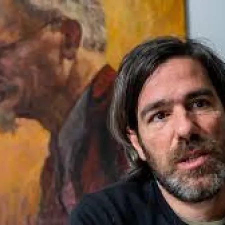 Frente de Izquierda vs. Milei por el DNU de Inteligencia: la batalla que se viene