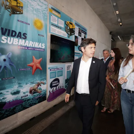 Kicillof respaldó al Conicet en Mar del Plata y puso en valor la ciencia nacional
