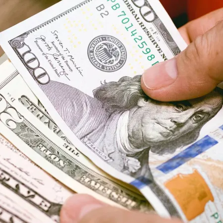 Bandas cambiarias y dólar: así arranca la jornada