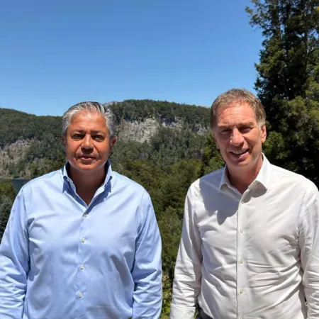 Figueroa apoyó la reforma laboral, pero marcó un límite a Santilli en Neuquén