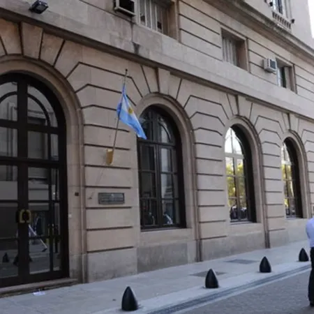 Comunidad de Inteligencia Nacional: cómo opera en la SIDE la estructura creada por DNU