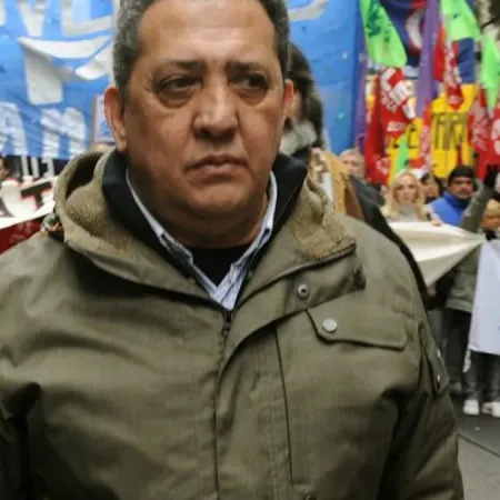 Luis D’Elía se despega de la corrupción y cuestiona a Cristina Kirchner por Cuadernos