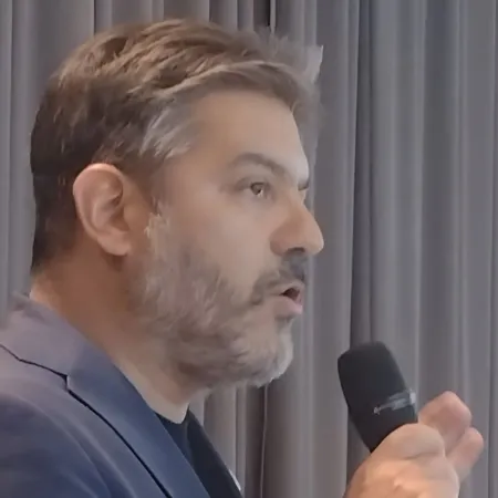 Ante 400 gremialistas, Bianco planteó una preocupación "grave" en PBA