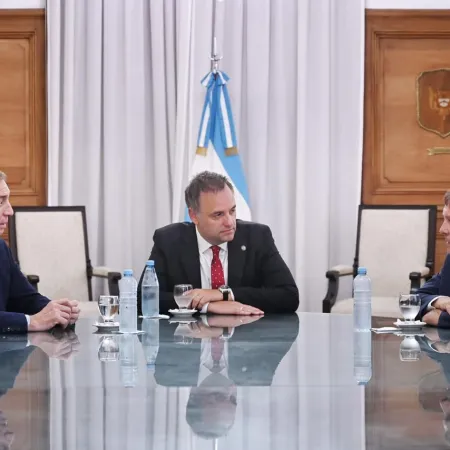 Con Santilli, Weretilneck apoyó la reforma laboral sin votos: qué arriesga Río Negro