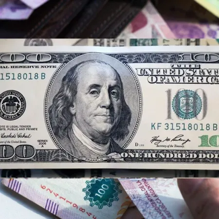 Dólar: el mayorista abre la semana a casi 9% del techo de la banda