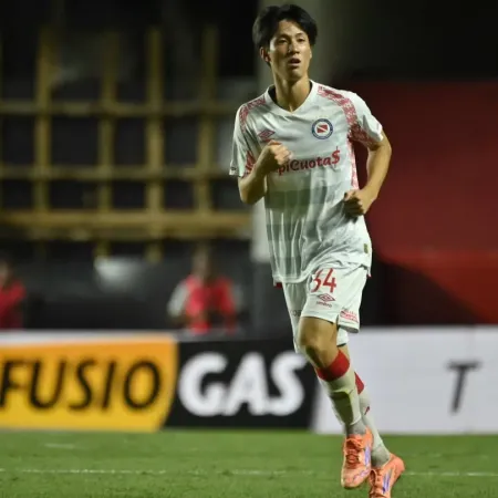 Ryoga Kida, el japonés que siguió los pasos de Takahara y debutó en Argentinos Juniors
