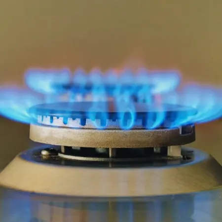 Invierno y GNL: el plan del Gobierno hasta 2027 que puede impactar en la boleta