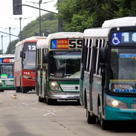 Fracaso la negociación entre la UTA y empresarios: crece la amenaza de un paro de colectivos