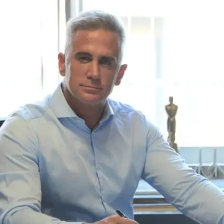 El empresario apuntado por Tapia negó la supuesta extorsión y ofreció entregar su celular