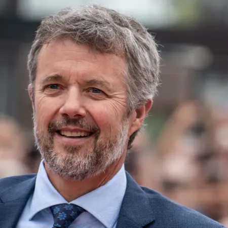 El rey Federico refuerza la soberanía de Dinamarca en Groenlandia