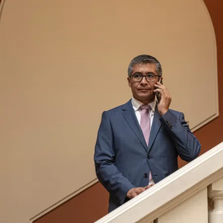 Giro económico en Bolivia: qué busca José Gabriel Espinoza con su ajuste