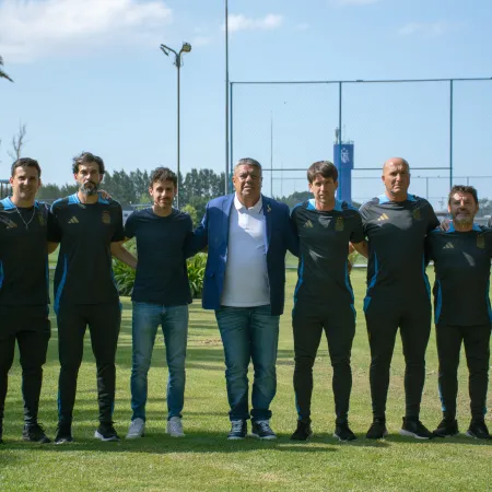Claudio Tapia anunció la renovación de los cuerpos técnicos de las selecciones nacionales