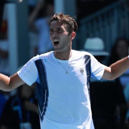 Espectacular ovación argentina para Etcheverry en Melbourne