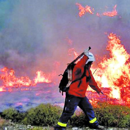 Incendios en Chubut: bajó el nivel de peligro y ya se extinguieron 22 focos