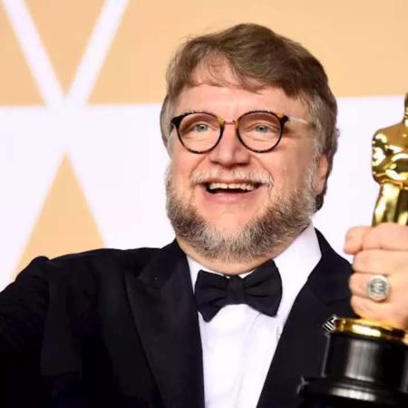 Guillermo del Toro, que compite en los Globos de Oro 2026, aseguró que tiene 42 guiones escritos