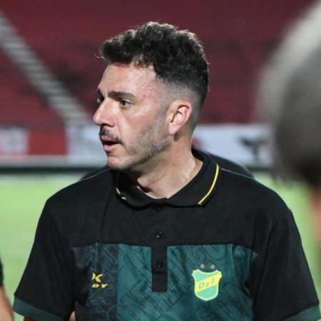 Mariano Soso en Defensa y Justicia: palabras rimbombantes sin competencia internacional