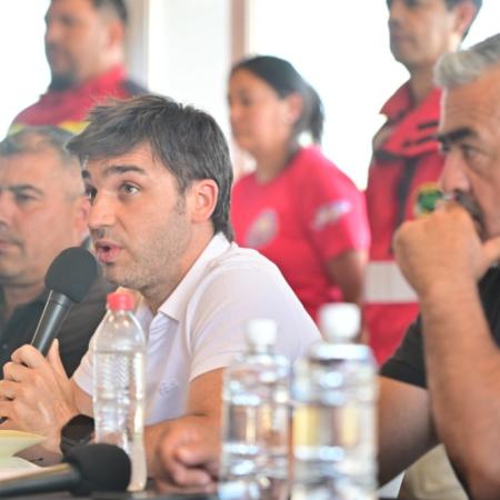 Ignacio Torres habló del incendio en Puerto Patriada y prometió cárcel: a quién apunta