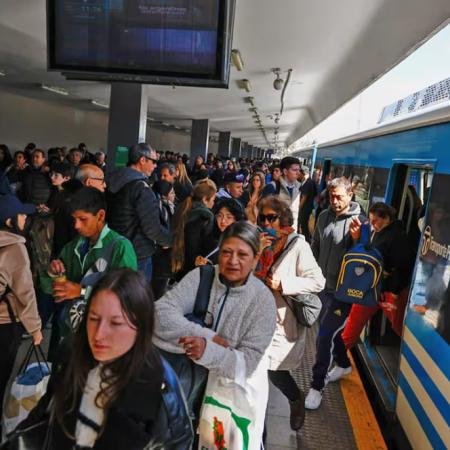 Ahora Trenes Argentinos: por qué el Gobierno barrió Transporte en menos de 24 horas