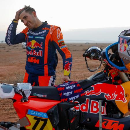 Luciano Benavides se impuso en la etapa 5 del Dakar y se afirma entre los líderes