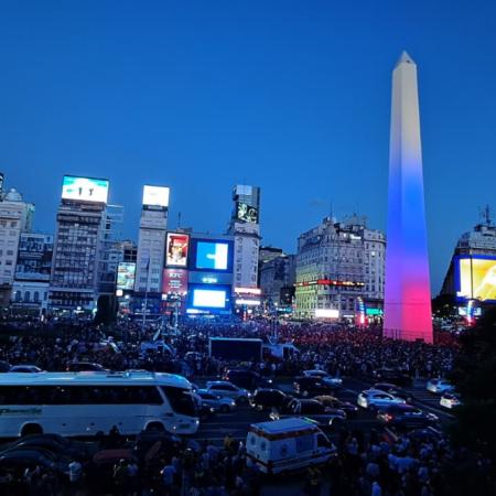 La noche en que el Obelisco habló por Venezuela: la frase de Macri que marcó postura