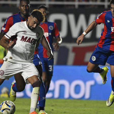 Lanús golpeó en los momentos justos y venció a San Lorenzo en el debut del Apertura