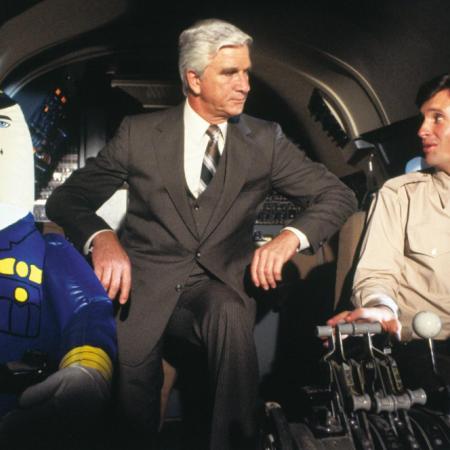 David Zucker, el genio de la parodia detrás de La pistola desnuda, ¿Y dónde está el piloto? y Top Secret