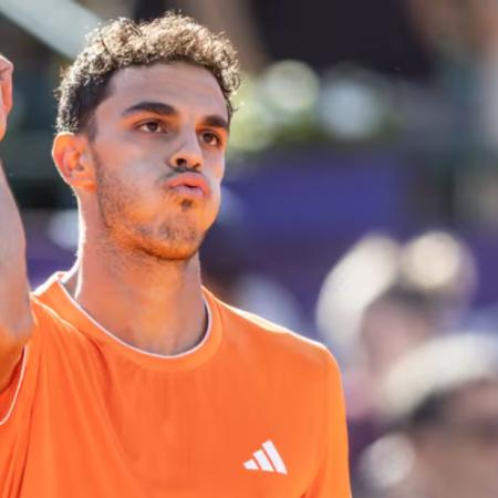 Cerúndolo, Báez y Etcheverry, semifinalistas del Argentina Open