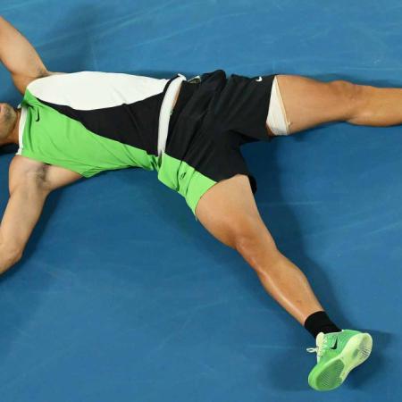 Alcaraz le ganó a Djokovic en Australia y es el más joven en tener los 4 Grand Slams