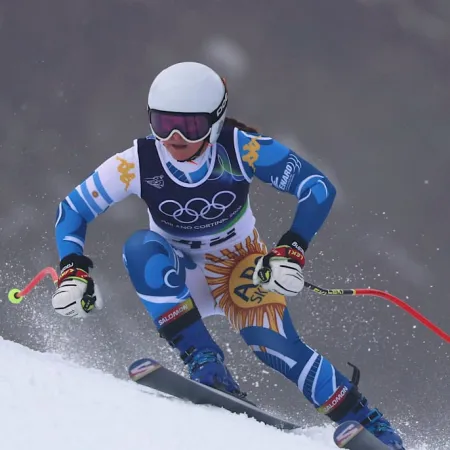 Nicole Begué, la esquiadora de EE.UU. de madre venezolana que compite por Argentina