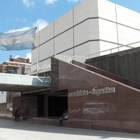 Javier Milei y la TV Pública: el retuit que adelanta un cambio de nombre