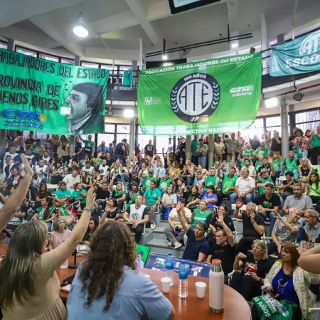 ATE desafía a la CGT y advierte: “Hay que parar igual” contra la reforma laboral de Milei