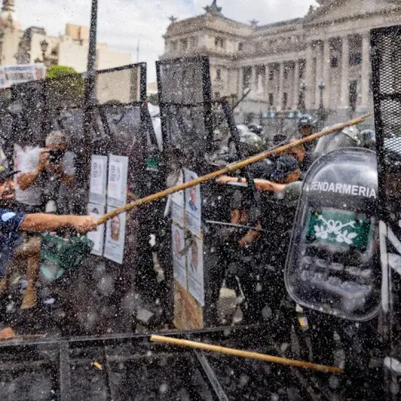 Reforma laboral en el Congreso: liberan a cinco manifestantes y 15 siguen presos