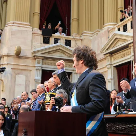 Dos medias sanciones y un mismo método: el Congreso se mueve al ritmo de Milei